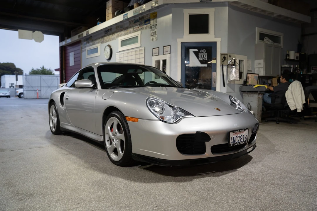 2001 Porsche 996 Turbo - Image 14 of 31