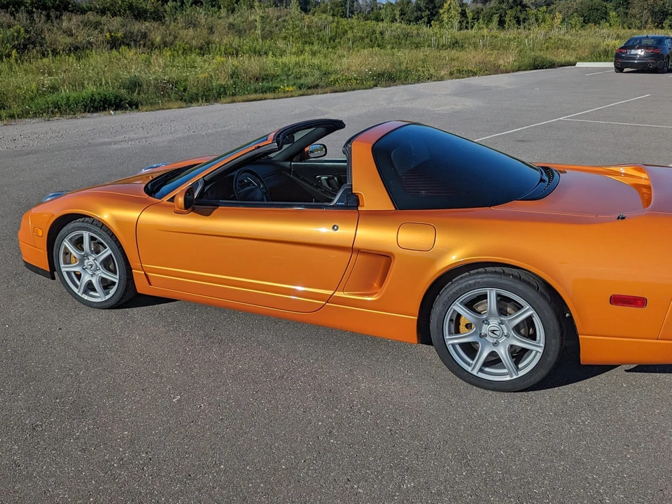 2002 Acura NA2 NSX - Image 17 of 31