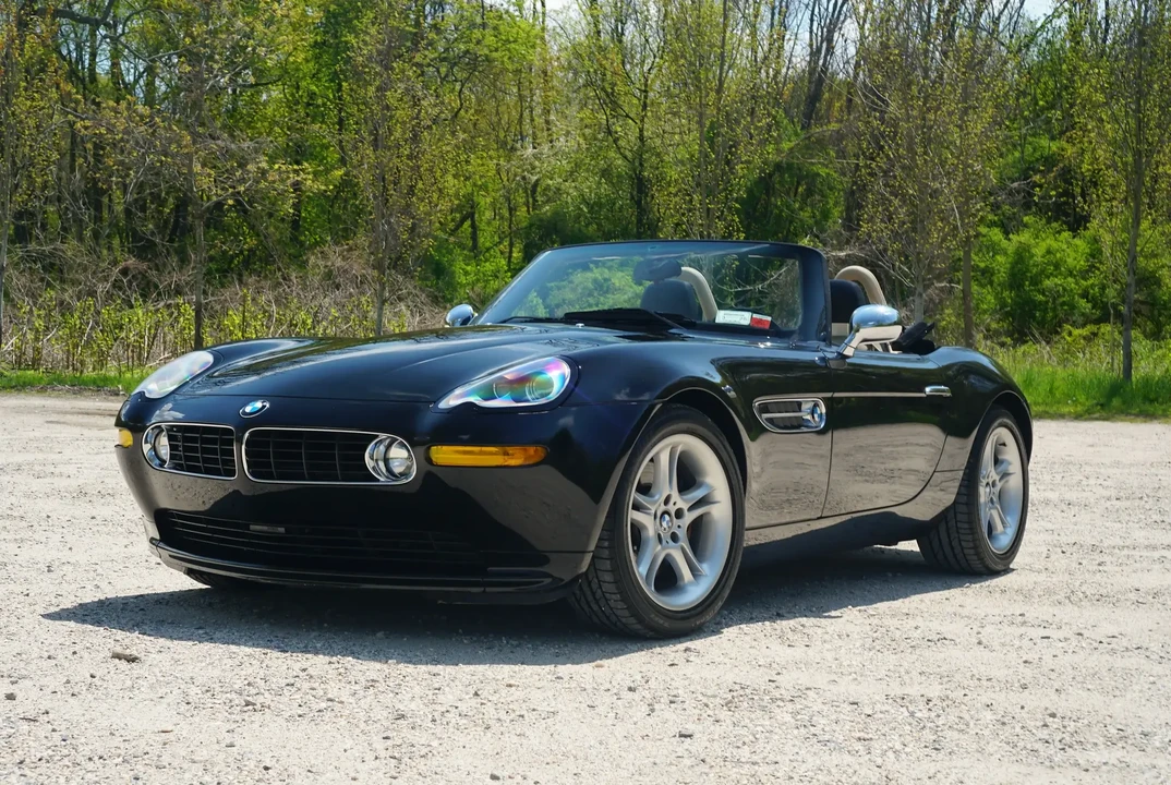 2002 BMW Z8 - Image 4 of 6