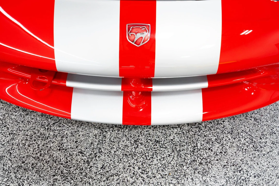 2002 Dodge Viper GTS 2nd Gen - Image 19 of 31