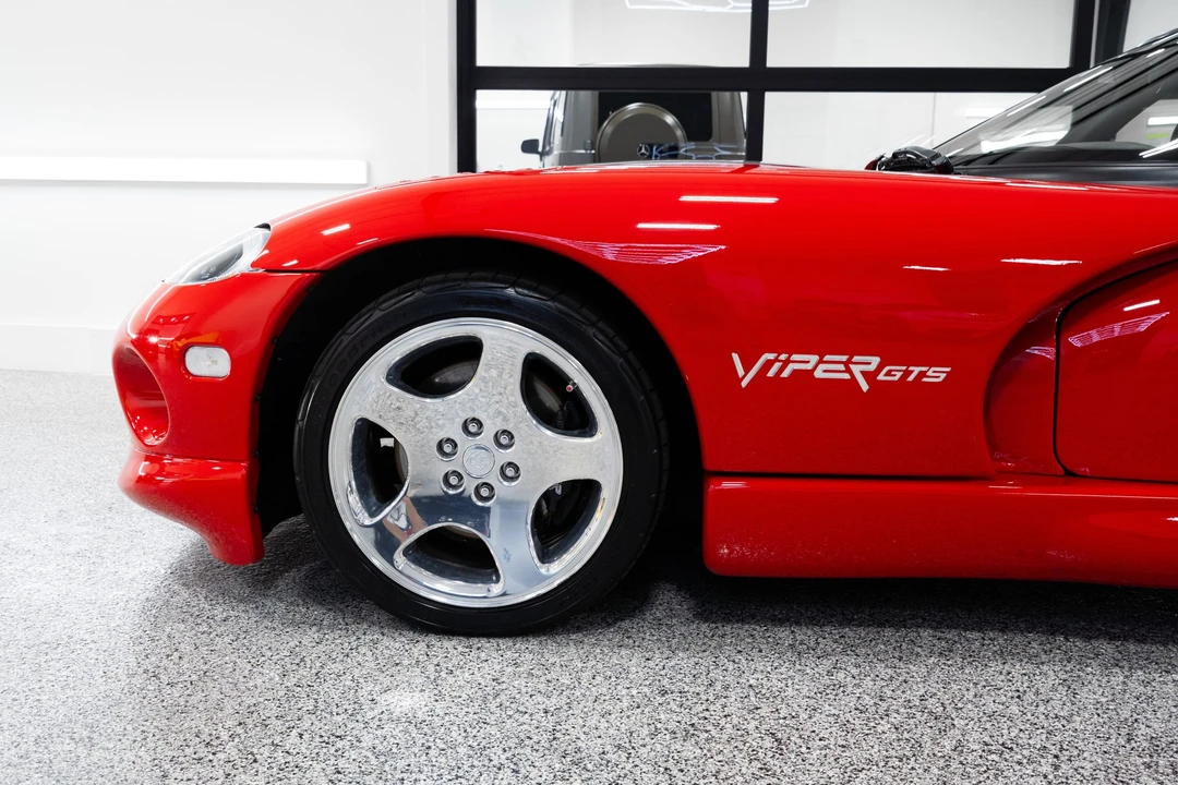 2002 Dodge Viper GTS 2nd Gen - Image 12 of 31