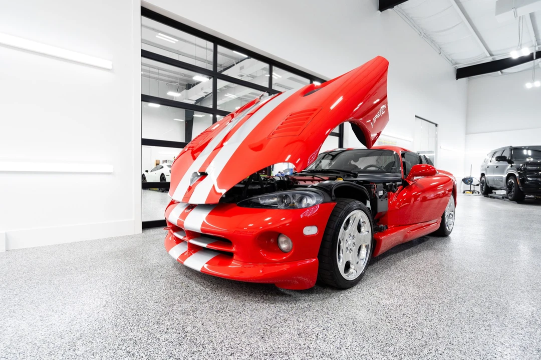 2002 Dodge Viper GTS 2nd Gen - Image 10 of 31