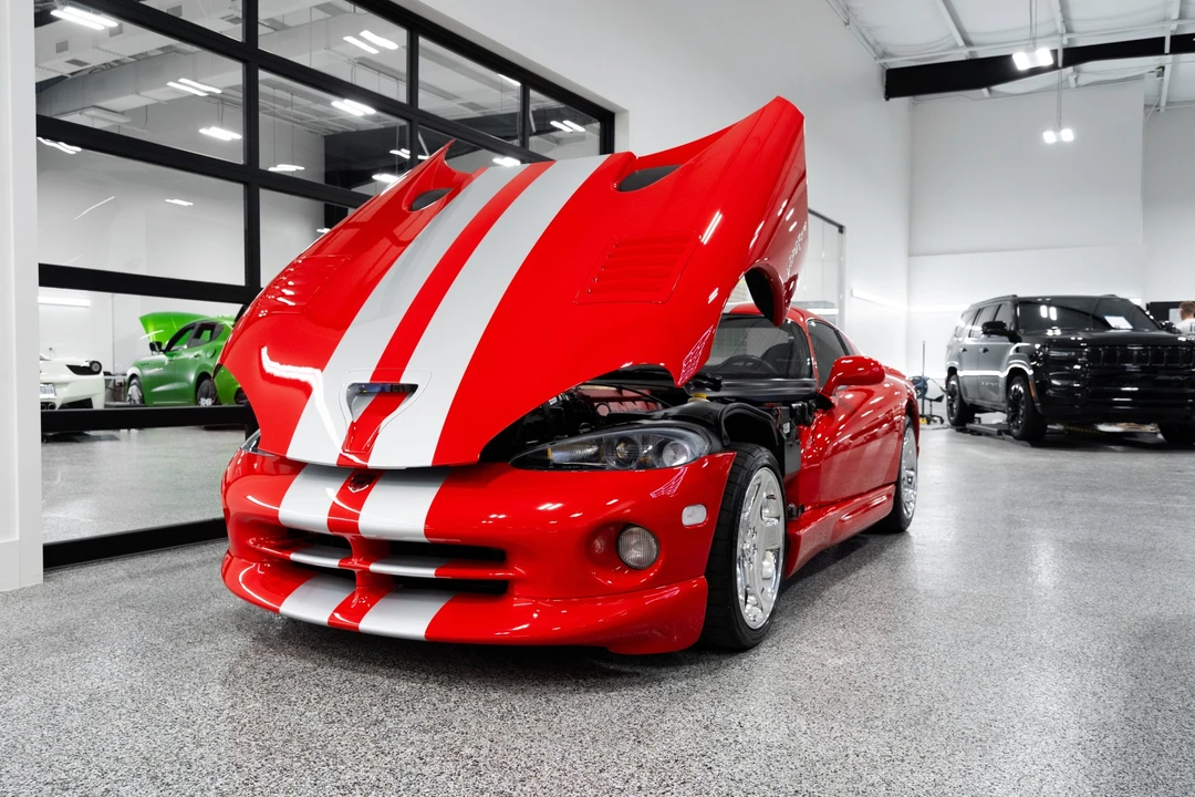 2002 Dodge Viper GTS 2nd Gen - Image 7 of 31