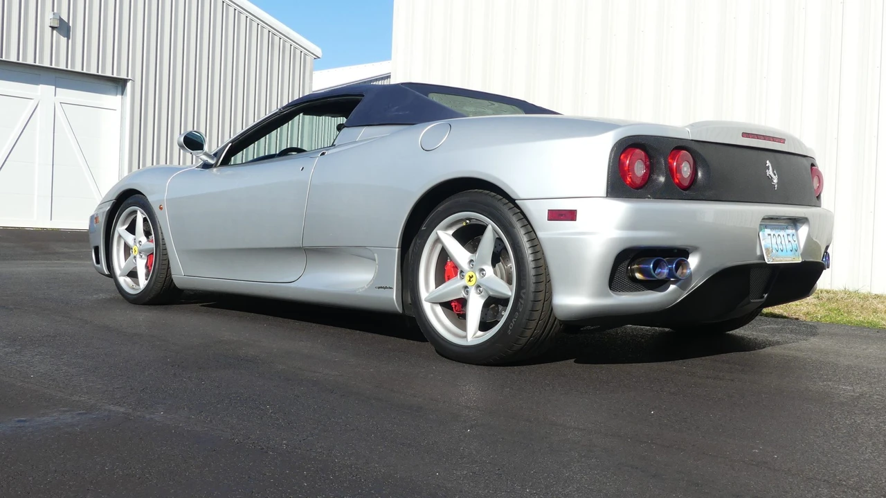 2002 Ferrari 360 Spider - Image 10 of 31