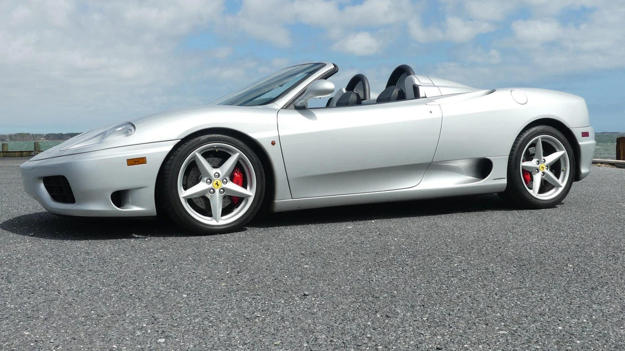 2002 Ferrari 360 Spider - Image 25 of 31