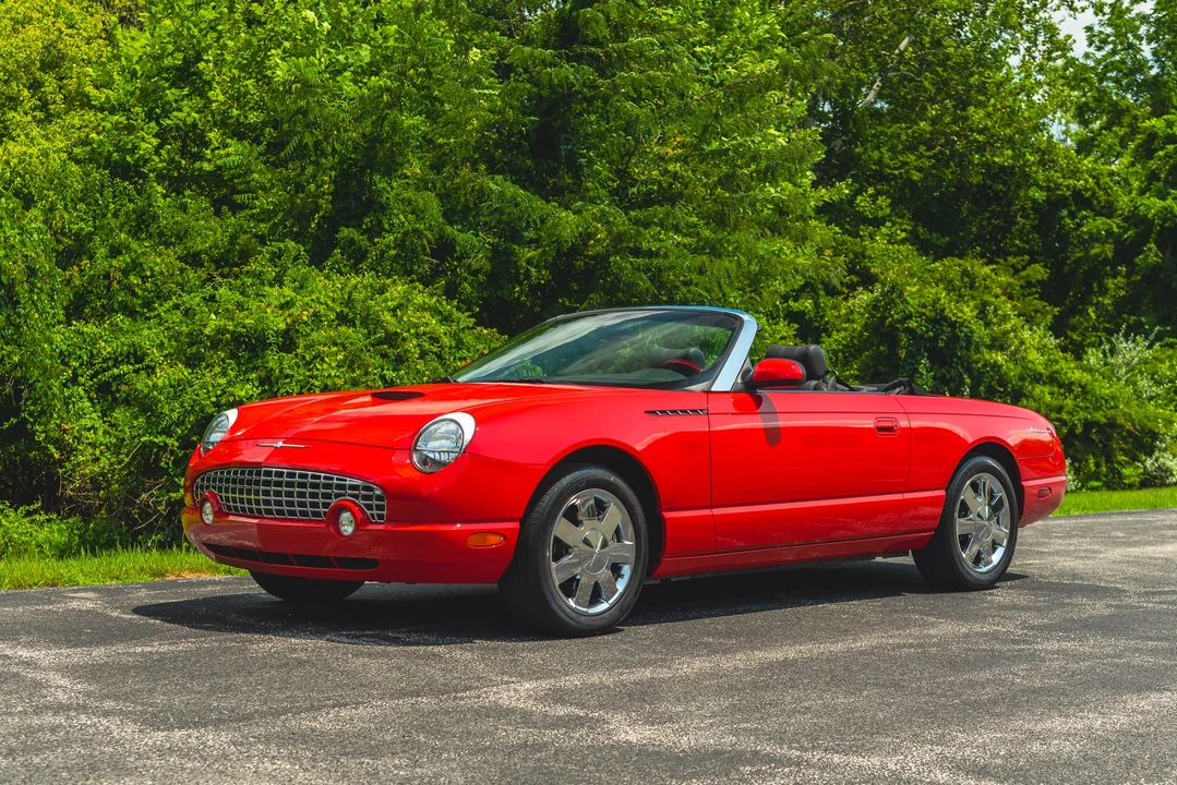 2002 Ford Thunderbird 11th Gen - Image 7 of 31