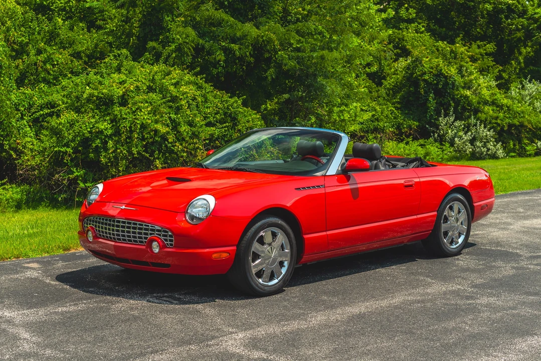 2002 Ford Thunderbird 11th Gen - Image 8 of 31