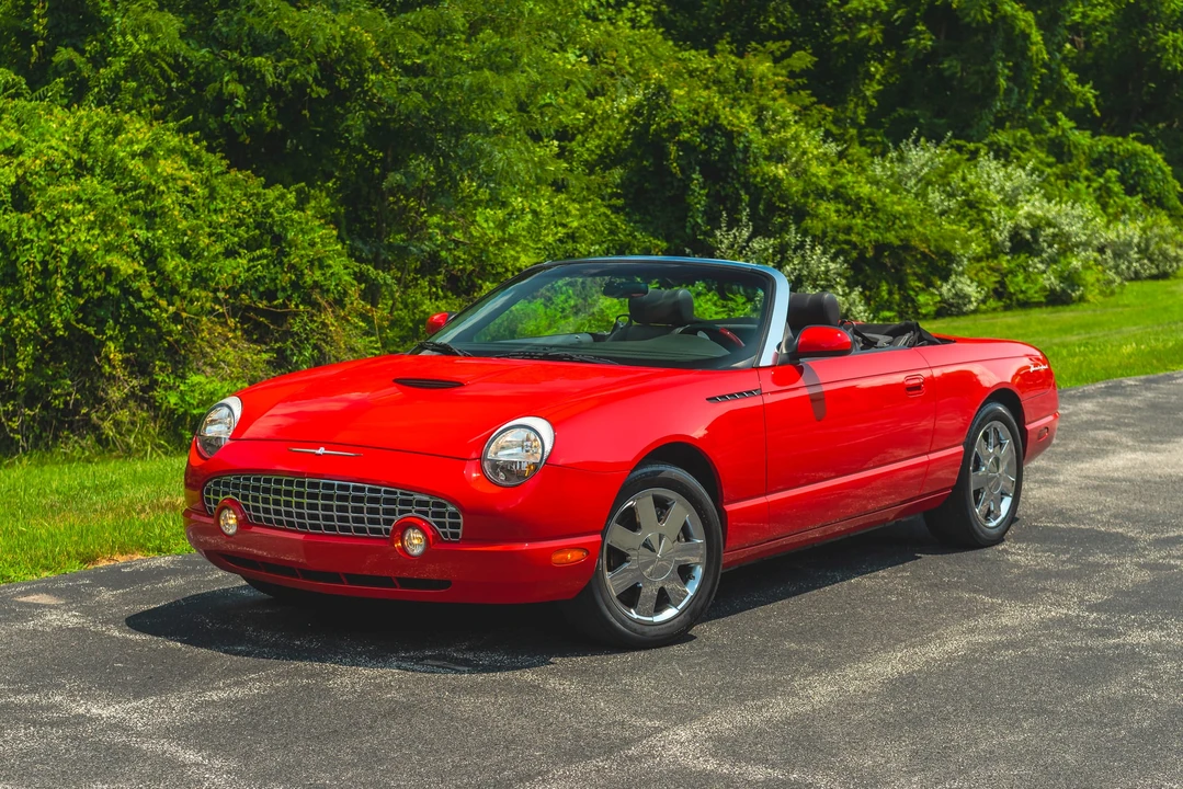 2002 Ford Thunderbird 11th Gen - Image 5 of 31