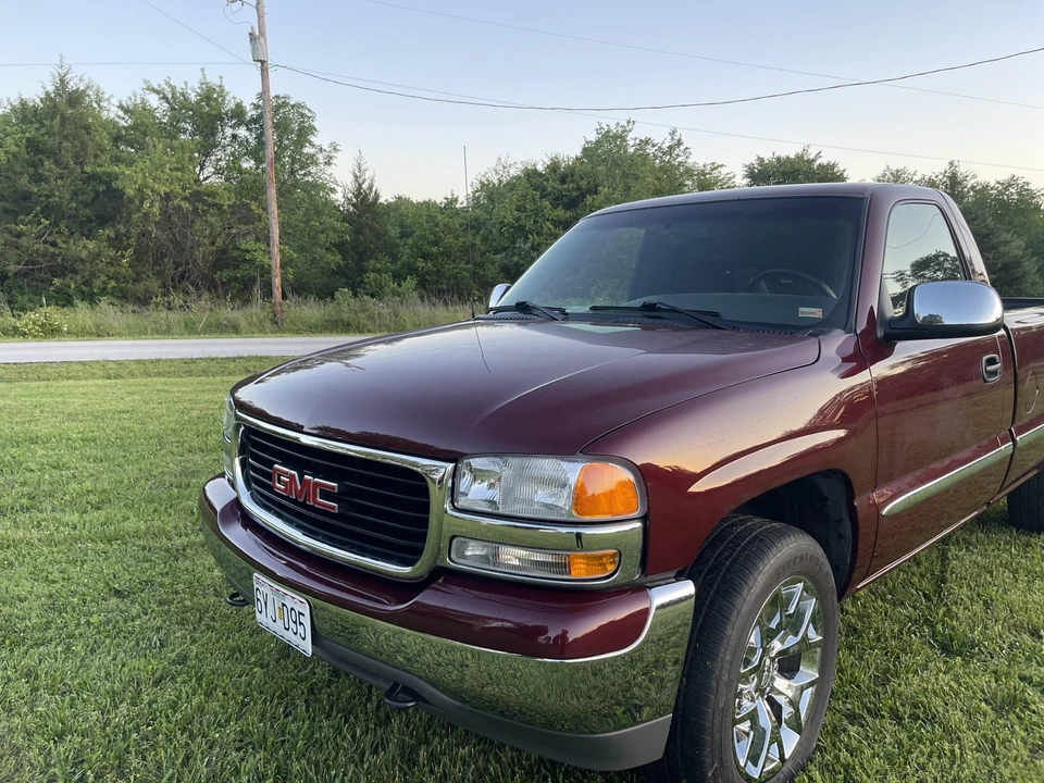2002 GMC Sierra 2nd Gen - Image 17 of 31