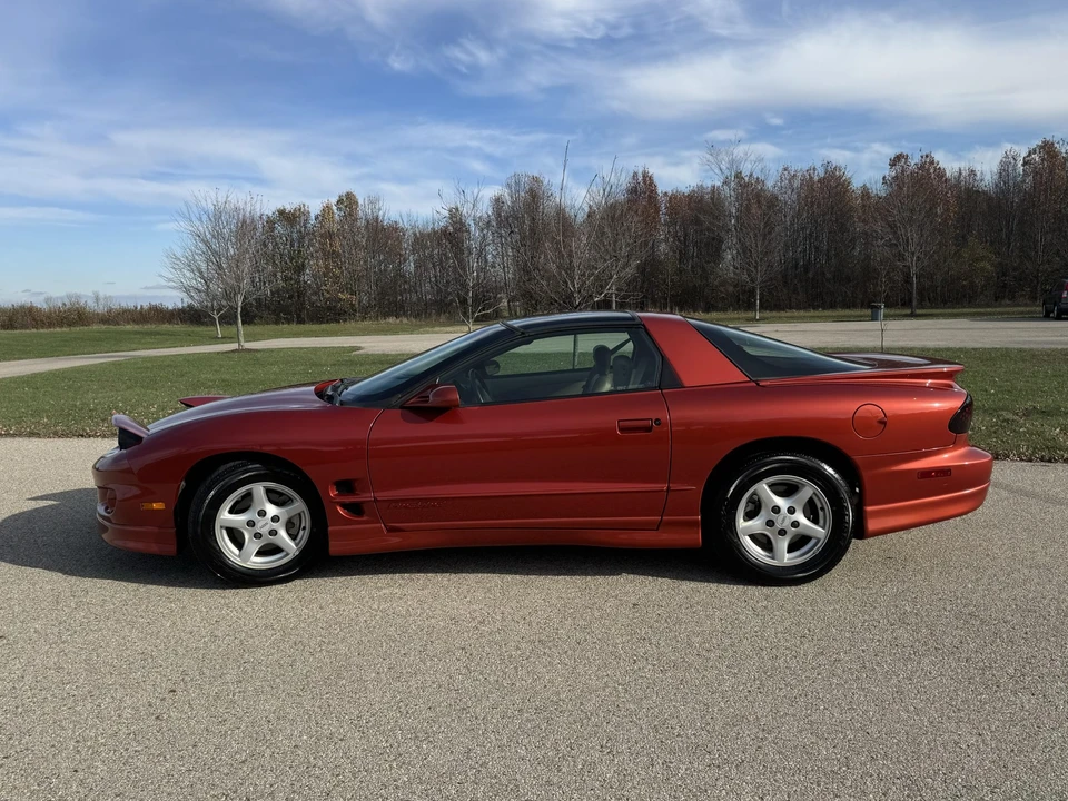 2002 Pontiac Firebird 4th Gen - Image 3 of 31