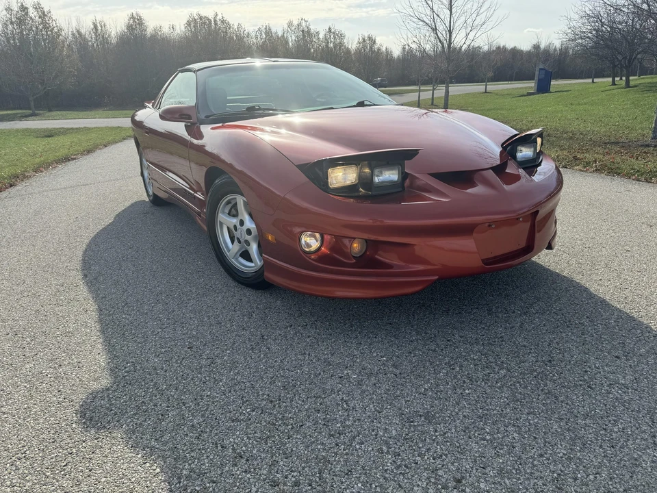 2002 Pontiac Firebird 4th Gen - Image 13 of 31