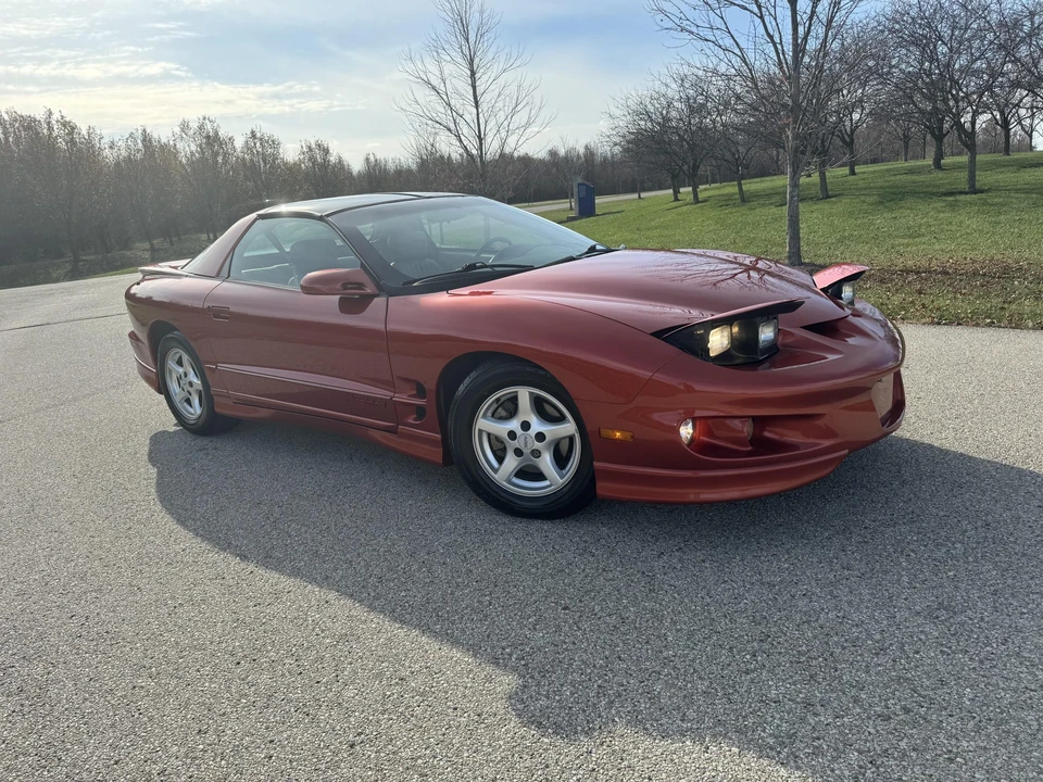 2002 Pontiac Firebird 4th Gen - Image 12 of 31