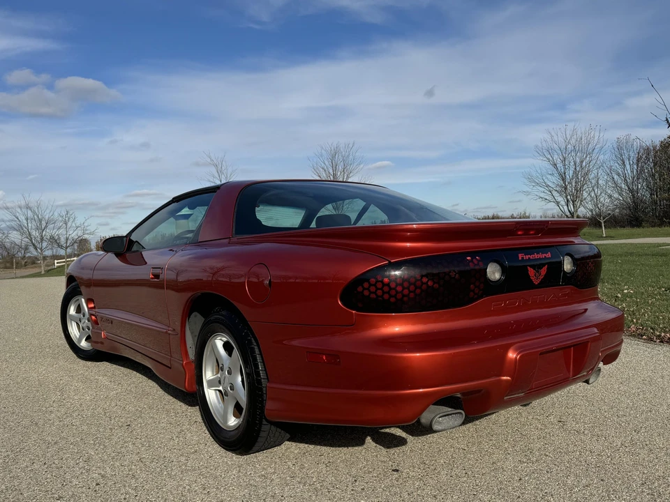 2002 Pontiac Firebird 4th Gen - Image 7 of 31