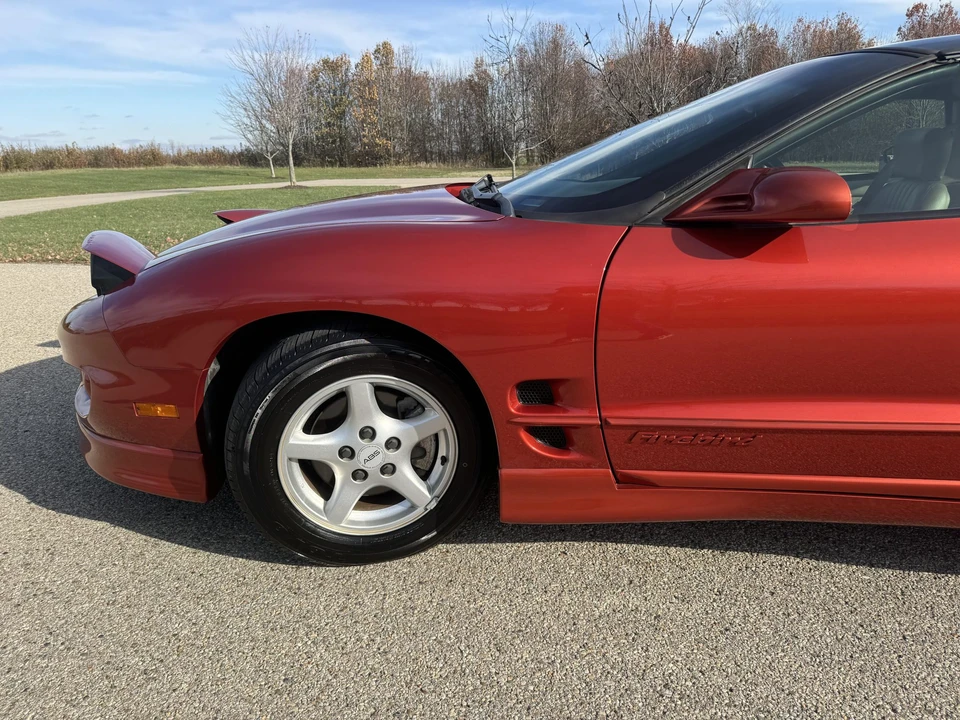 2002 Pontiac Firebird 4th Gen - Image 17 of 31