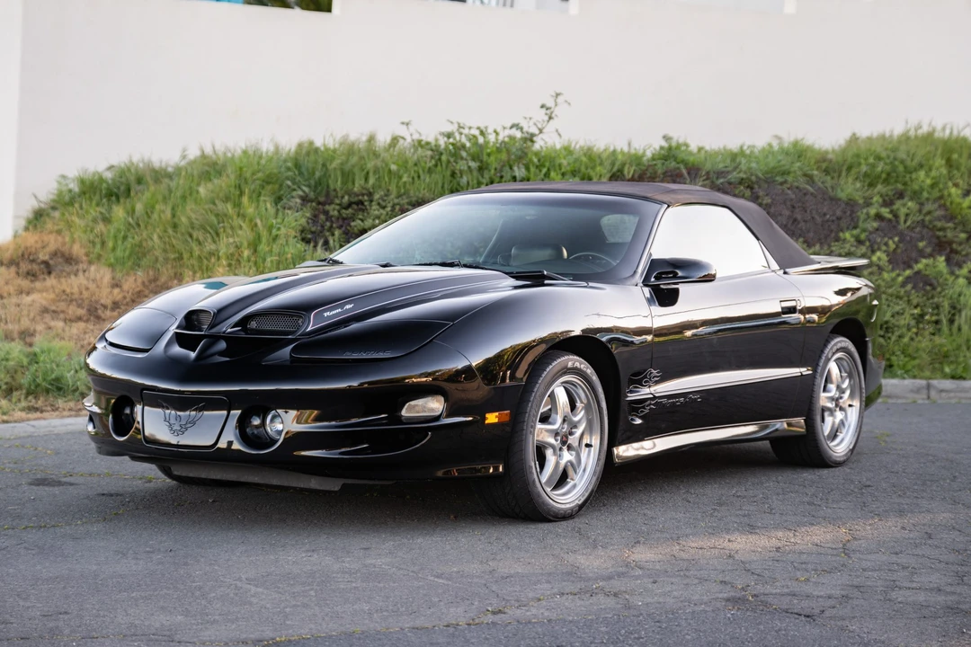 2002 Pontiac Firebird Trans Am 4th Gen - Image 2 of 31
