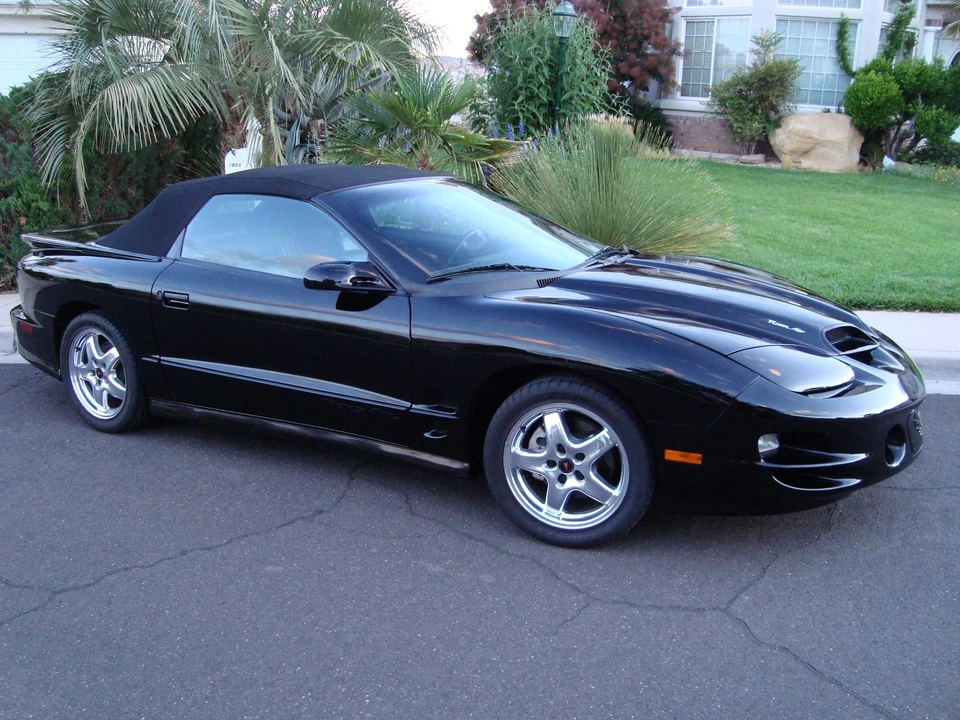 2002 Pontiac Firebird Trans Am 4th Gen - Image 2 of 31