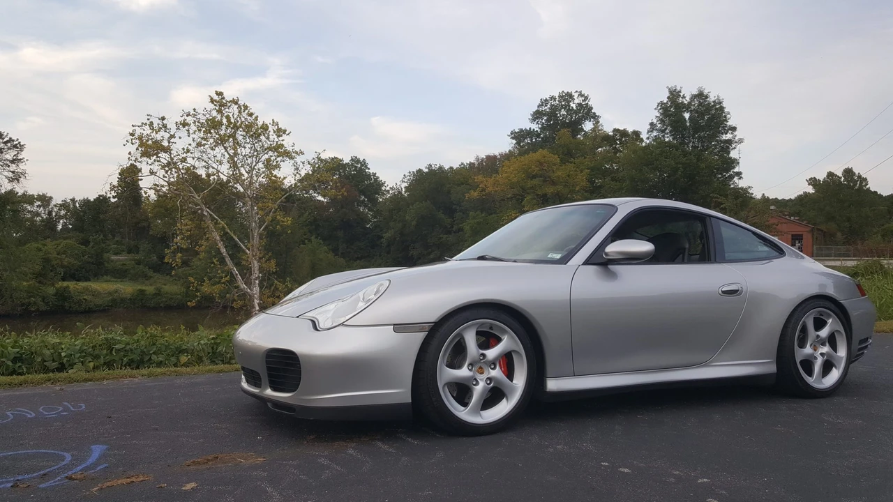 2002 Porsche 996 Carrera 4S - Image 27 of 31