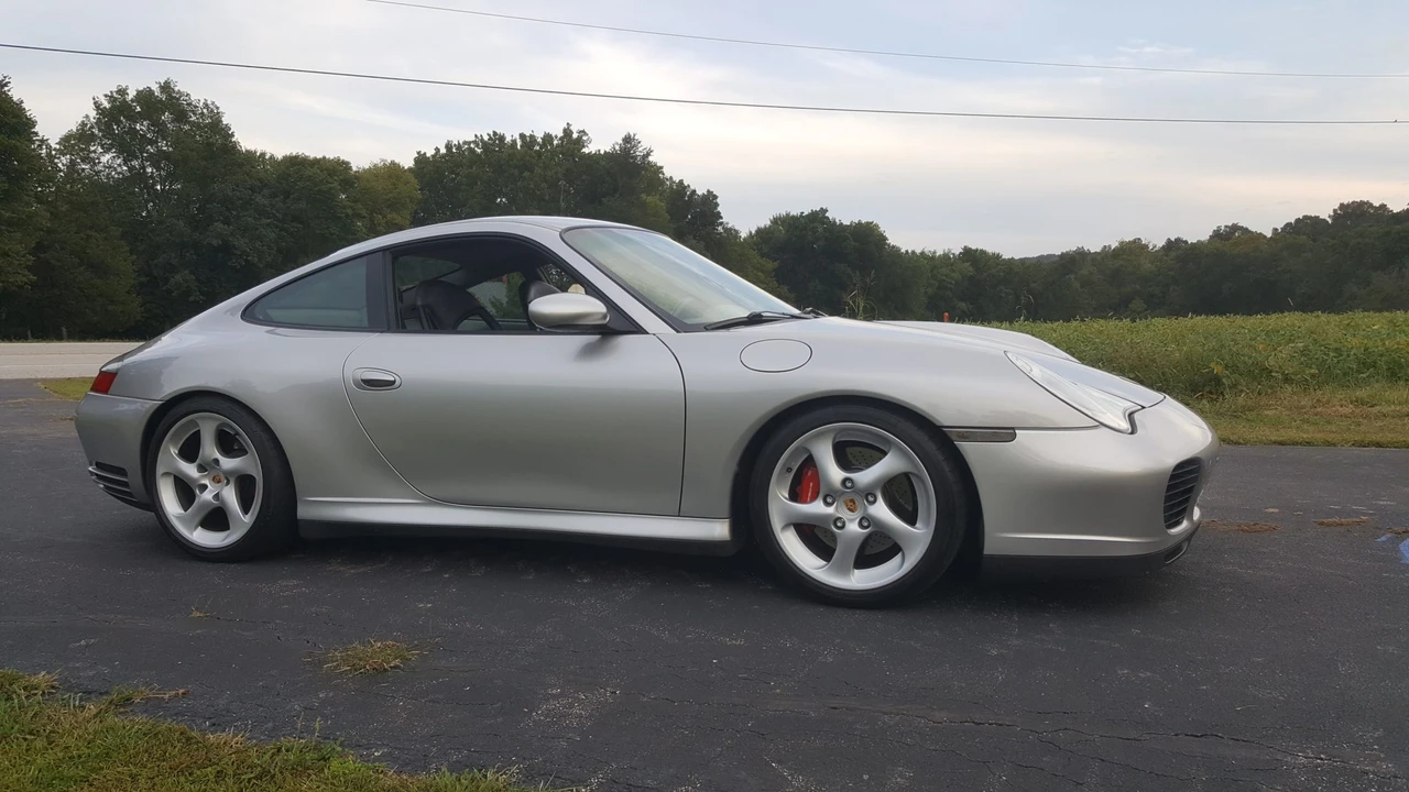 2002 Porsche 996 Carrera 4S - Image 26 of 31