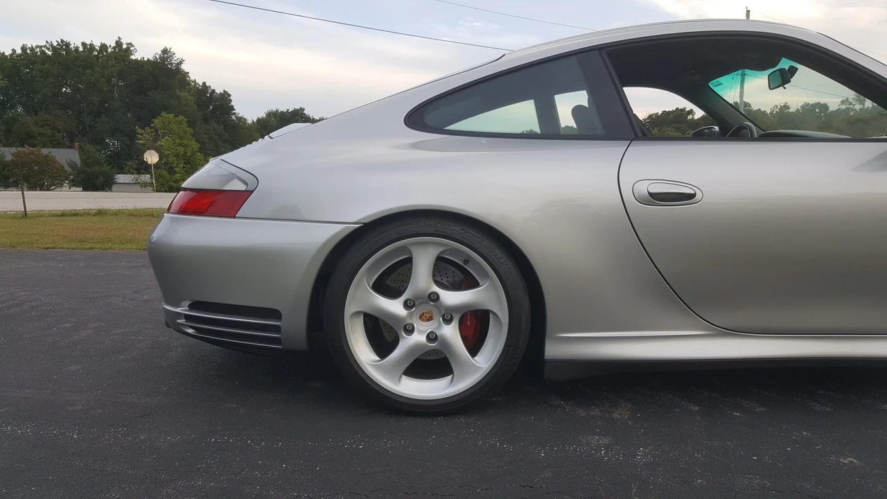 2002 Porsche 996 Carrera 4S - Image 29 of 31