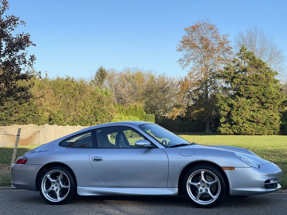 2002 Porsche 996 Carrera - Image 28 of 31