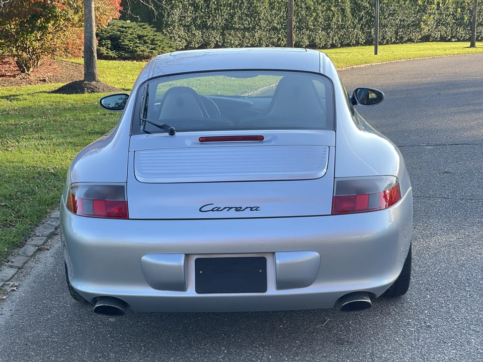2002 Porsche 996 Carrera - Image 23 of 31
