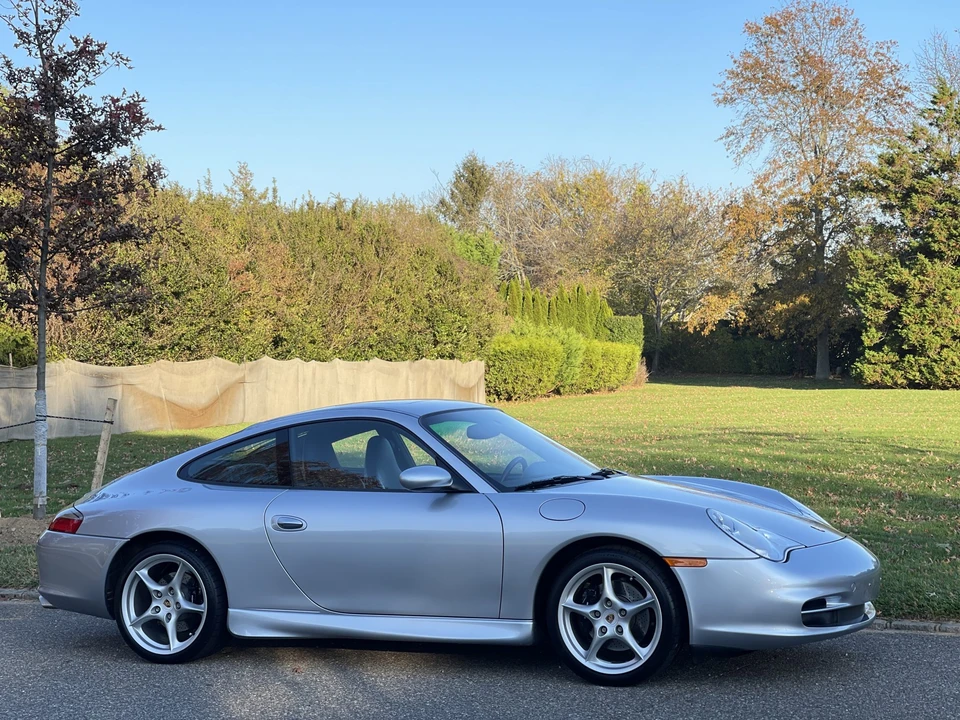 2002 Porsche 996 Carrera - Image 26 of 31