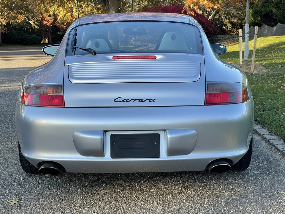 2002 Porsche 996 Carrera - Image 22 of 31