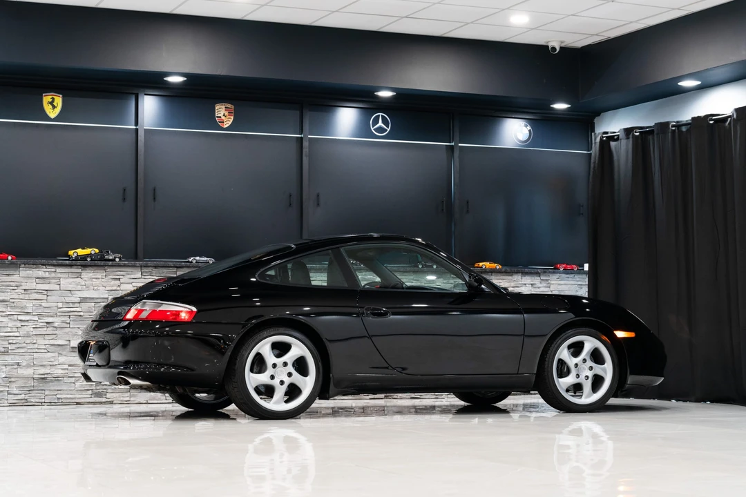 2002 Porsche 996 Carrera - Image 23 of 31