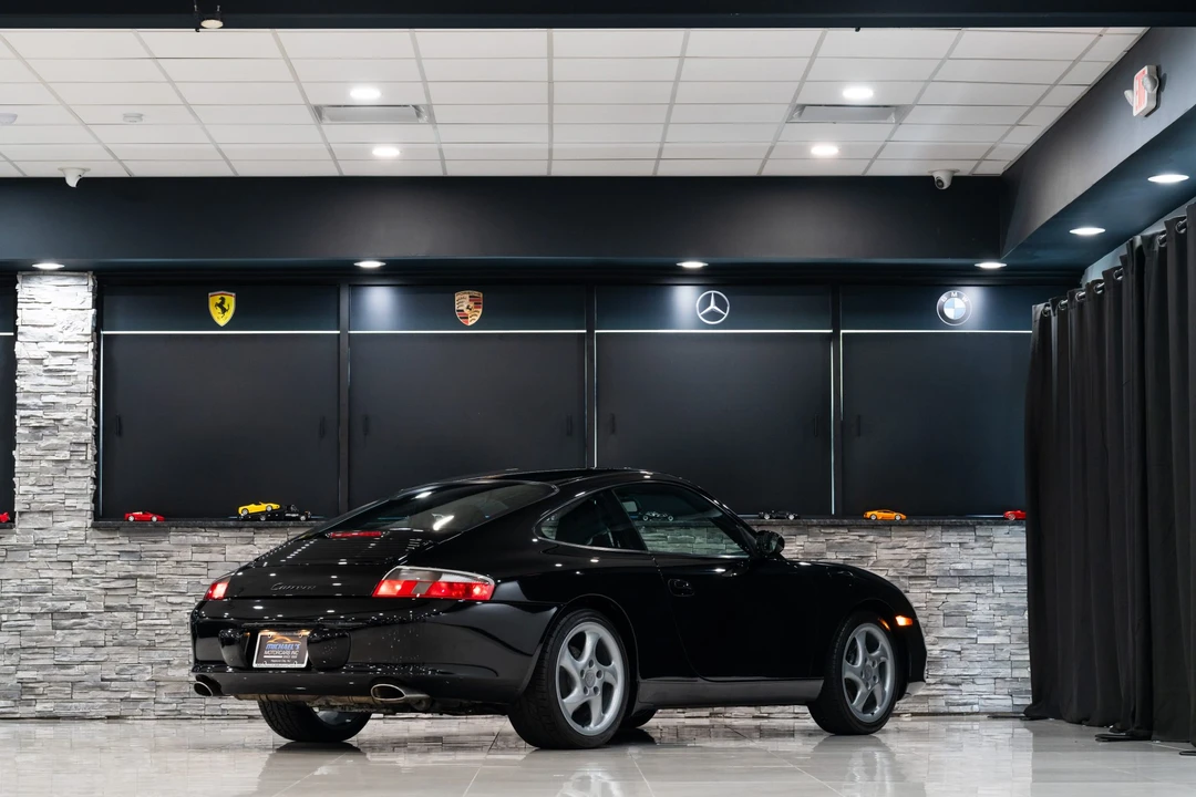 2002 Porsche 996 Carrera - Image 26 of 31