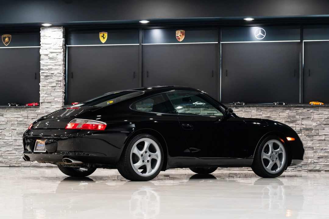 2002 Porsche 996 Carrera - Image 25 of 31