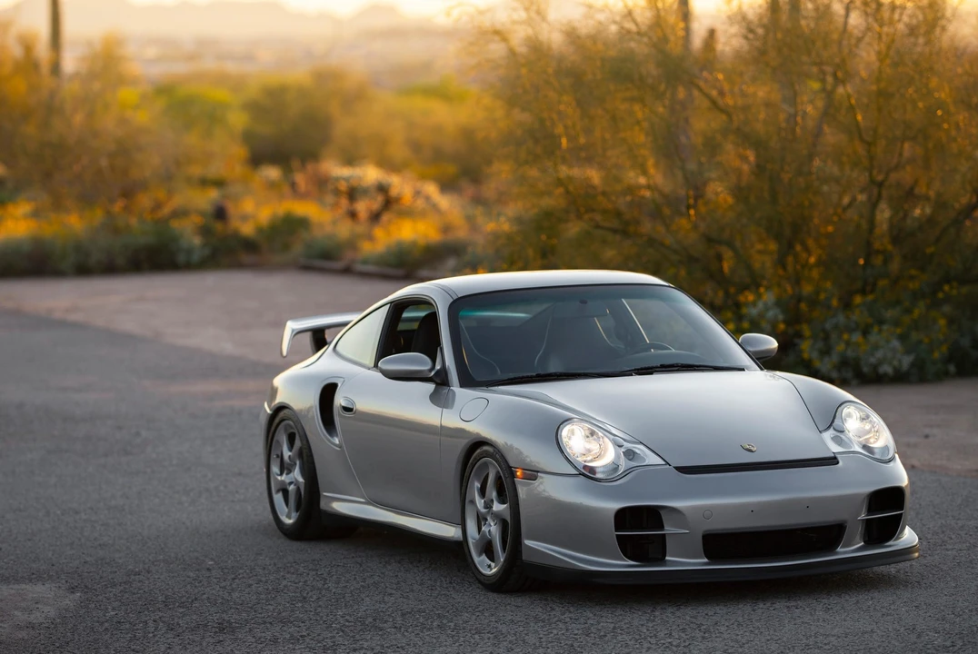 2002 Porsche 996 Turbo - Image 25 of 31