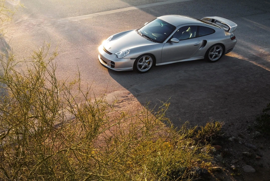 2002 Porsche 996 Turbo - Image 9 of 31