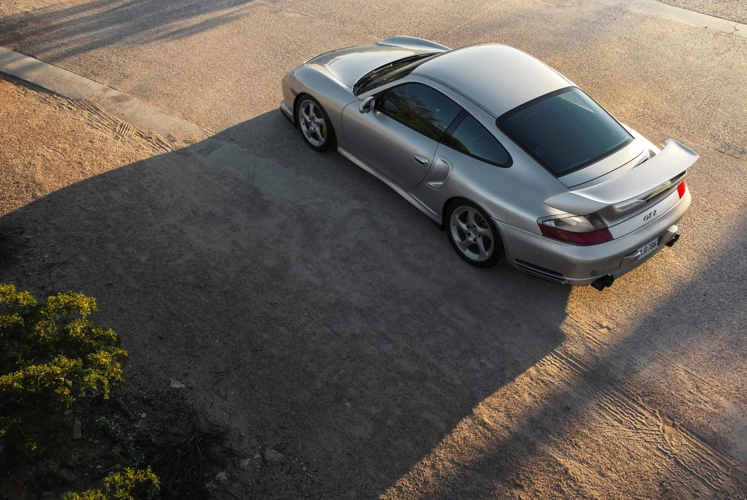 2002 Porsche 996 Turbo - Image 15 of 31