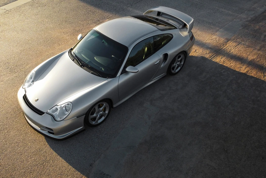 2002 Porsche 996 Turbo - Image 7 of 31