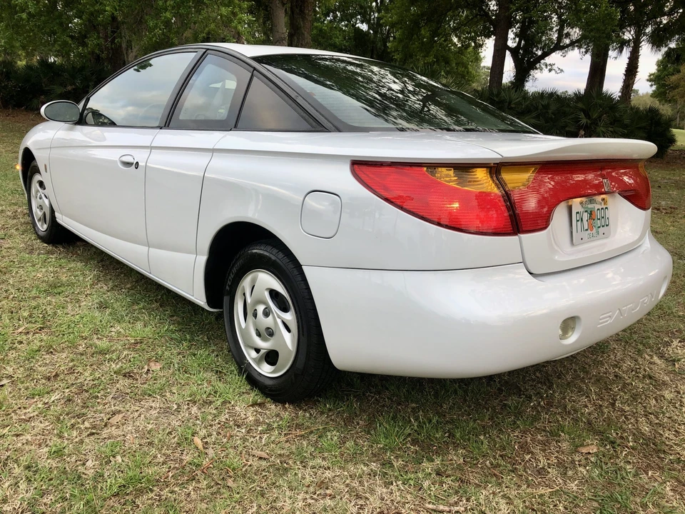 2002 Saturn - Image 4 of 31