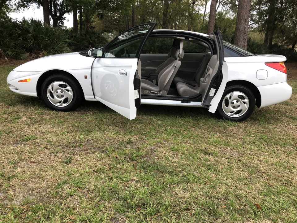 2002 Saturn - Image 10 of 31