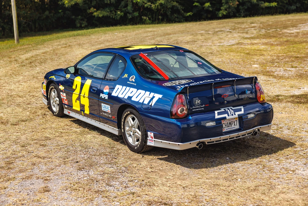 2003 Chevrolet Monte Carlo 6th Gen - Image 9 of 31