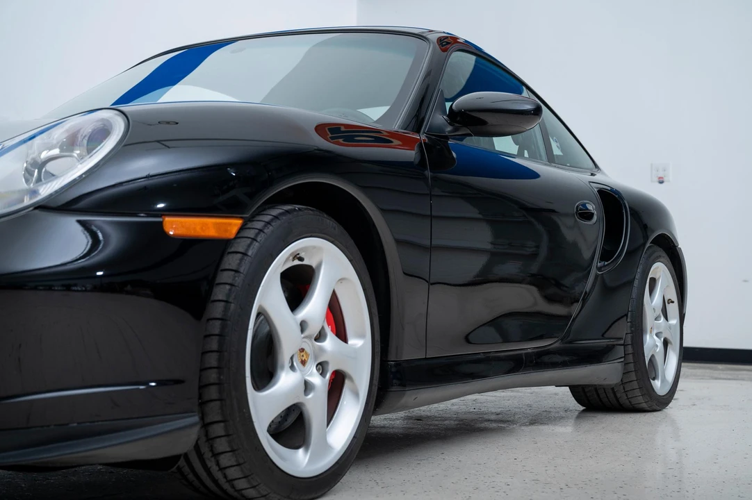 2003 Porsche 996 Turbo - Image 26 of 31