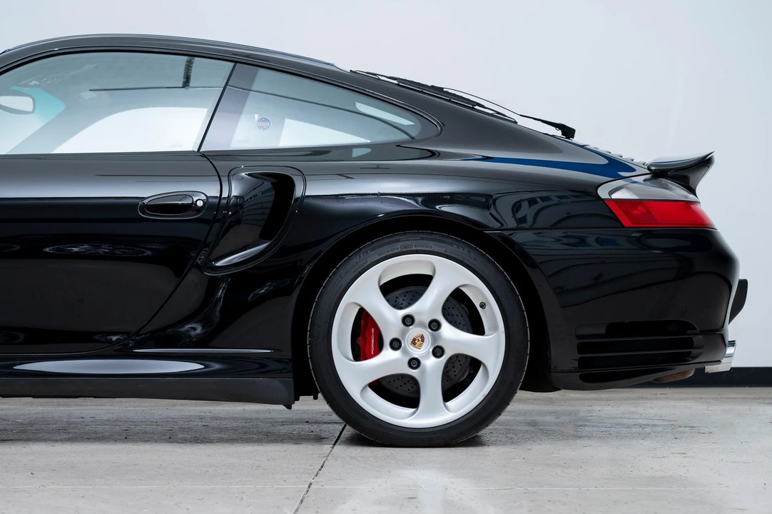 2003 Porsche 996 Turbo - Image 18 of 31