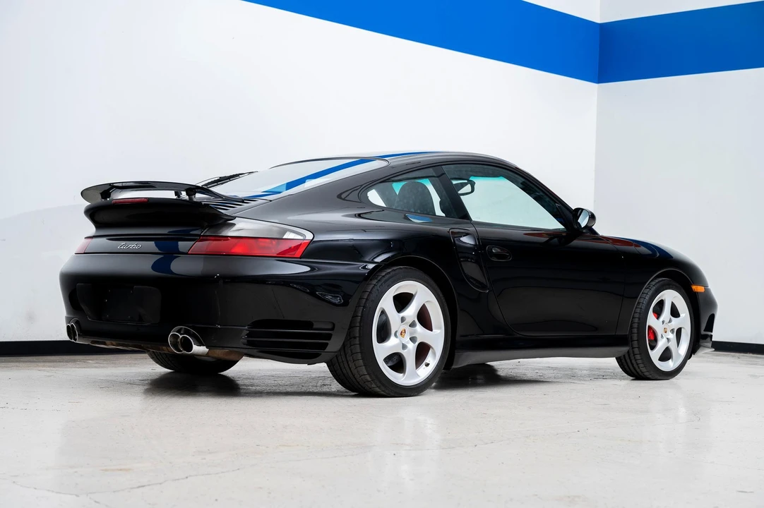 2003 Porsche 996 Turbo - Image 8 of 31