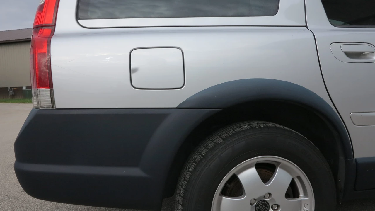 2003 Volvo V70 XC/XC70 2nd Gen - Image 25 of 31