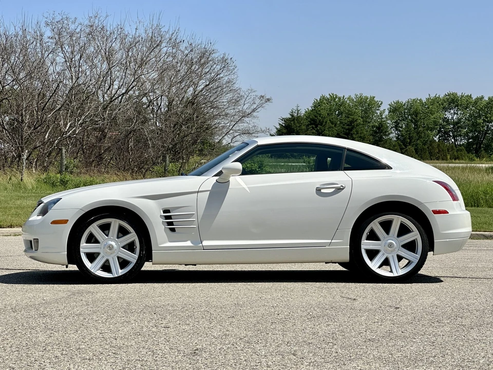 2004 Chrysler Crossfire - Image 12 of 31