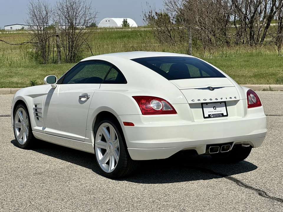 2004 Chrysler Crossfire - Image 15 of 31