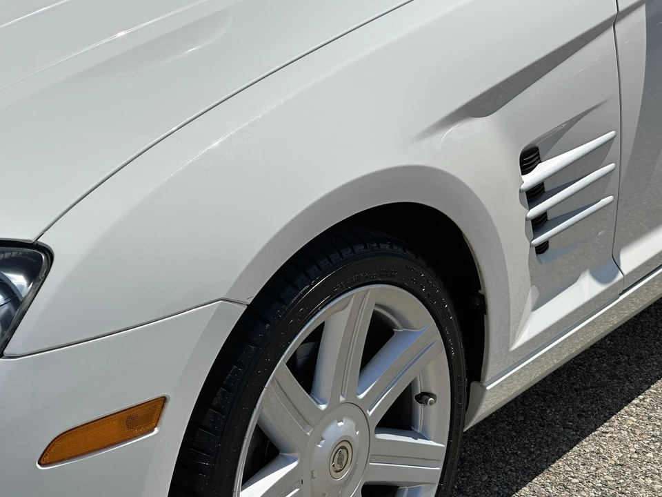 2004 Chrysler Crossfire - Image 26 of 31