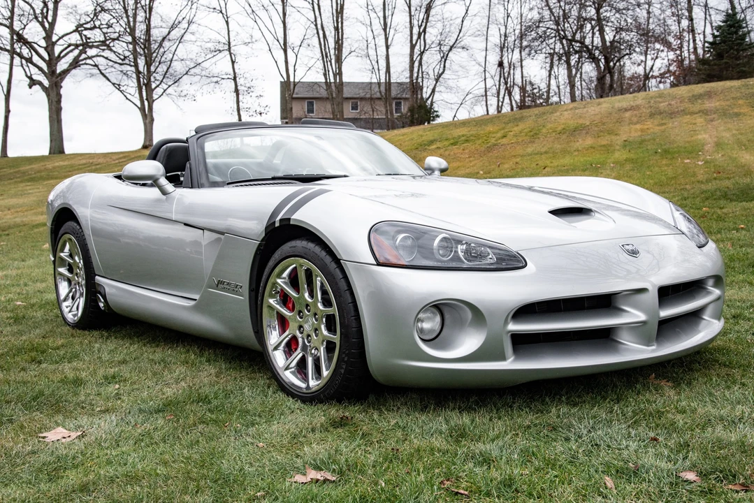 2004 Dodge Viper 3rd Gen - Image 11 of 31