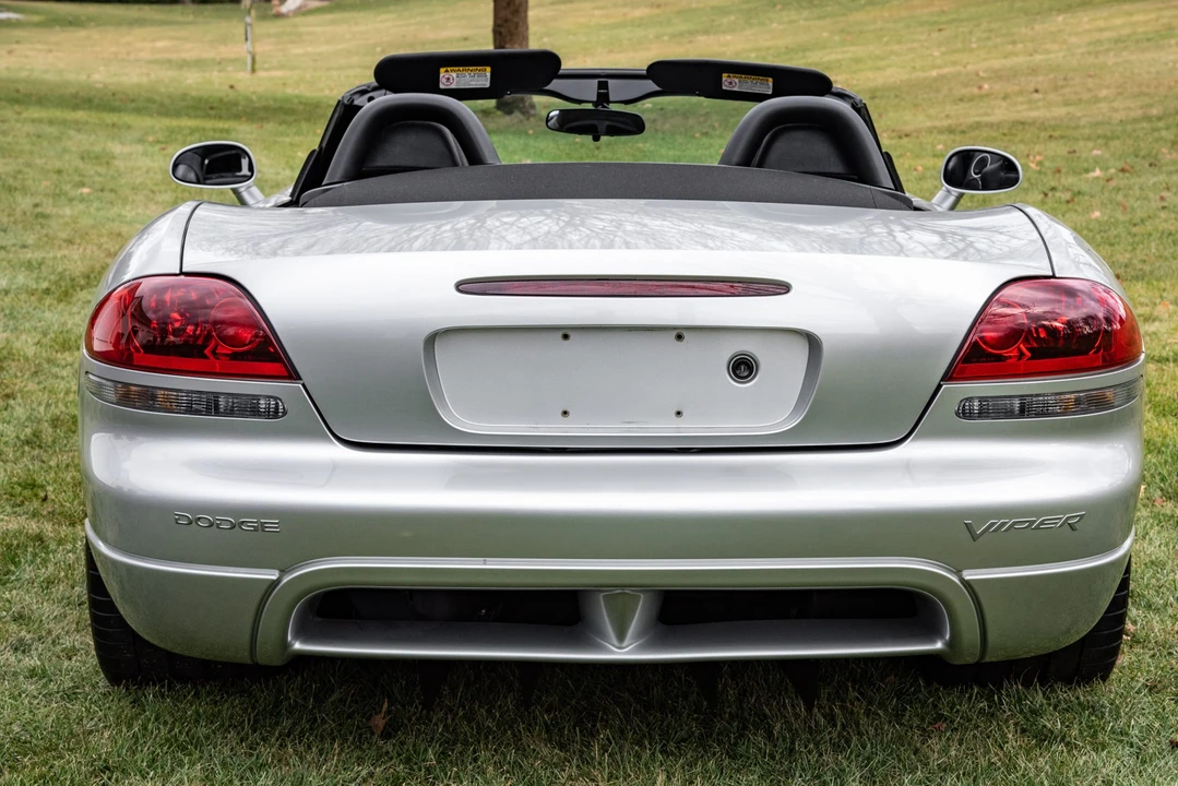 2004 Dodge Viper 3rd Gen - Image 13 of 31