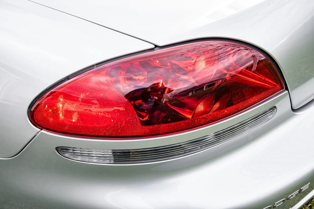 2004 Dodge Viper 3rd Gen - Image 25 of 31