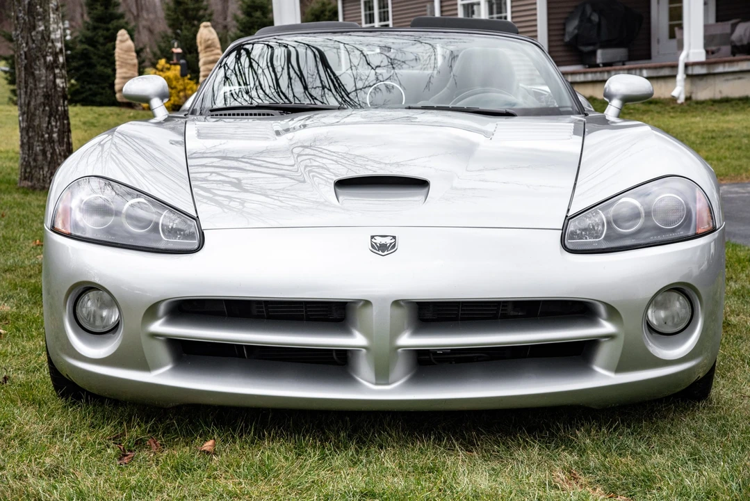 2004 Dodge Viper 3rd Gen - Image 10 of 31