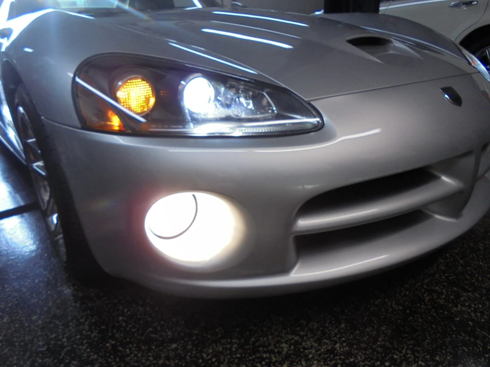 2004 Dodge Viper 3rd Gen - Image 20 of 31