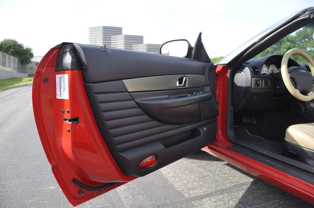 2004 Ford Thunderbird 11th Gen - Image 31 of 31